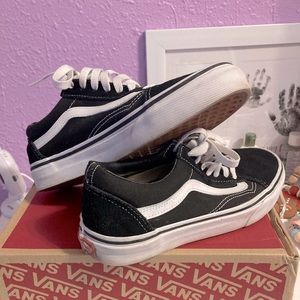 Old Skool Black Vans